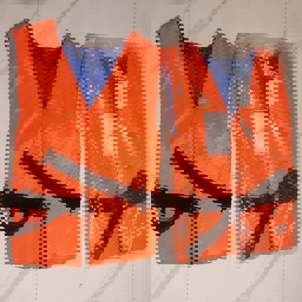 Спасательный жилет 'Молния'