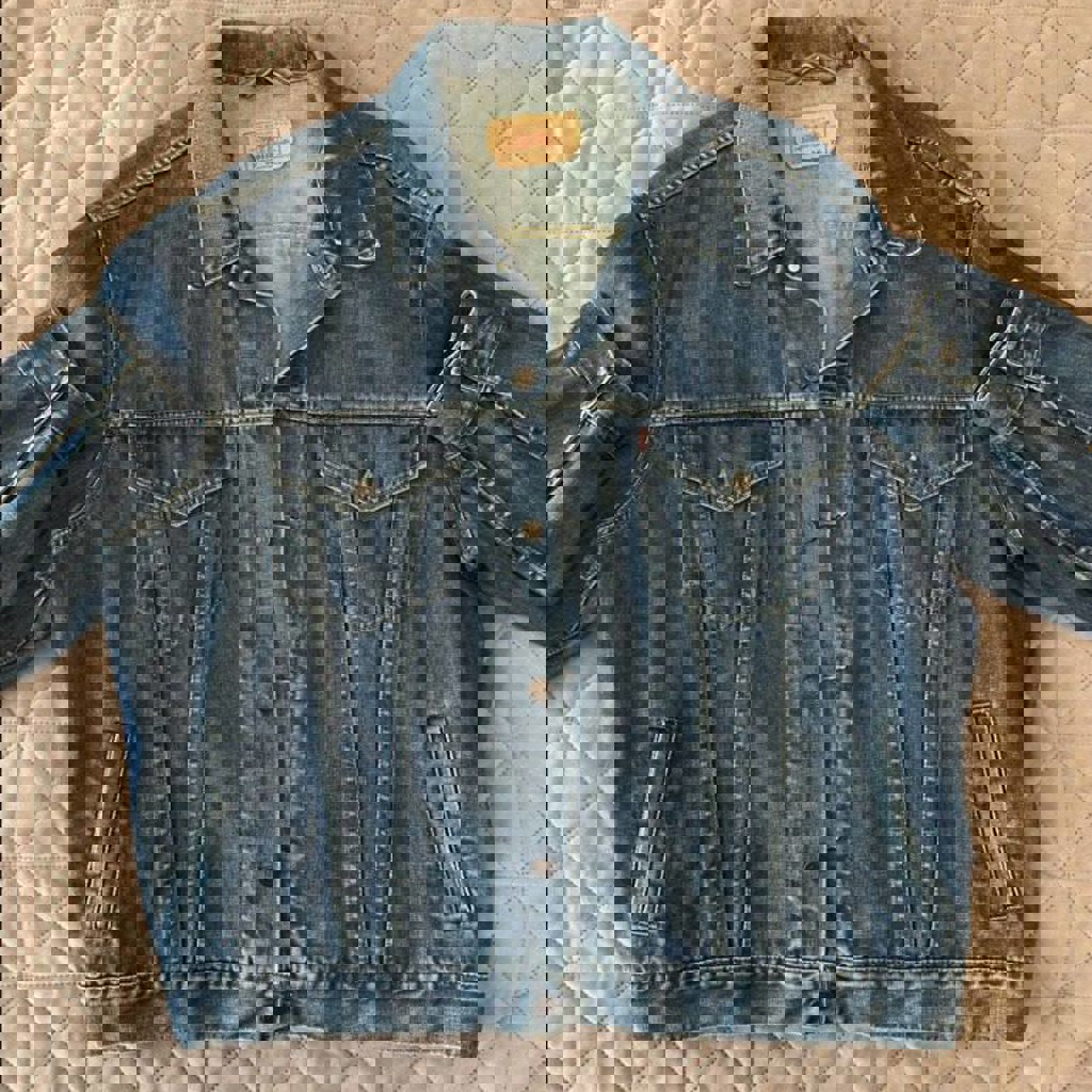 Джинсовая куртка Levi's