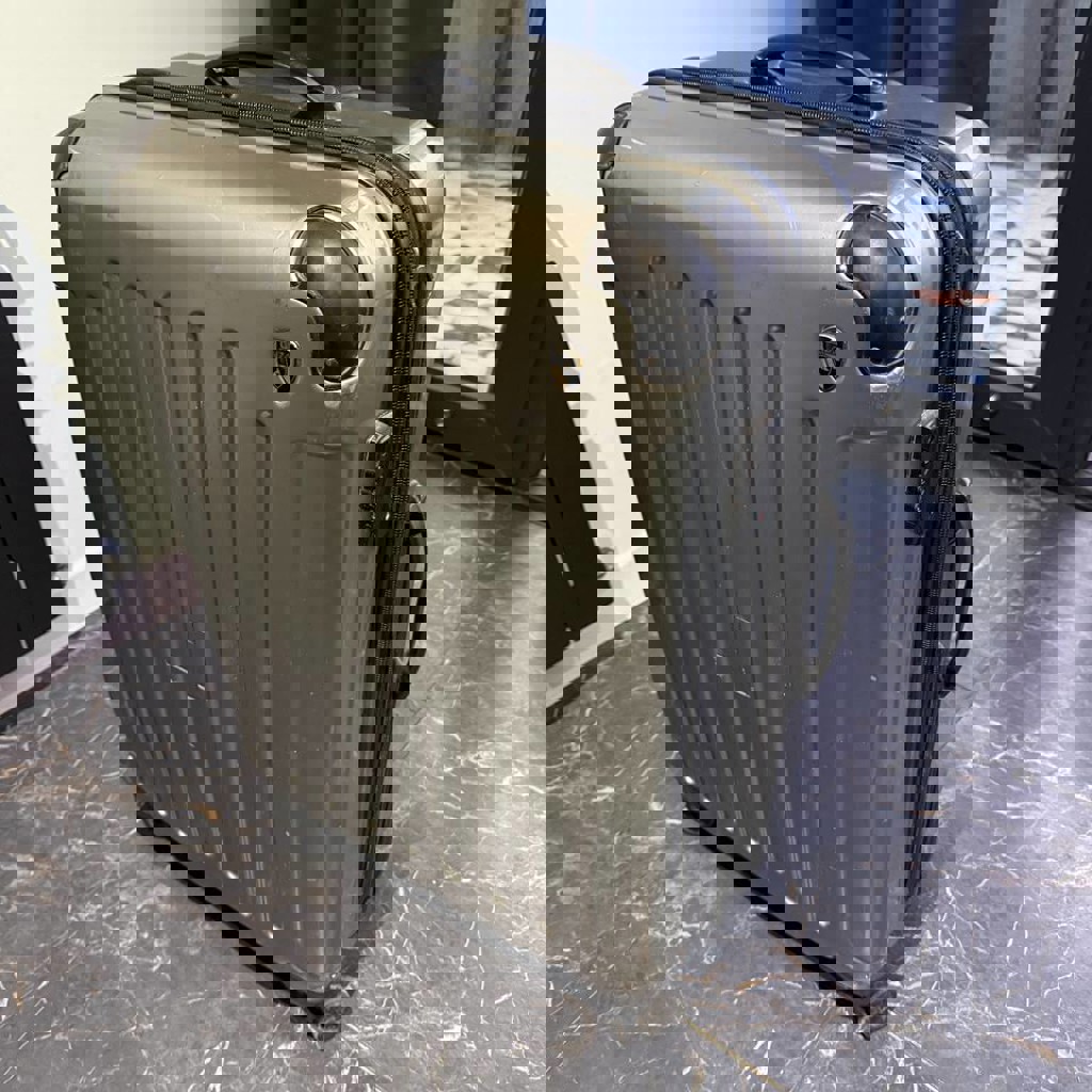 Чемодан размер L