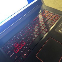 Acer Predator Helios 300 (PH317-52) - фото 3