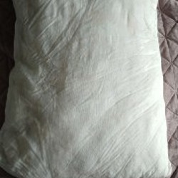 Толстый плед и подушка - фото 2