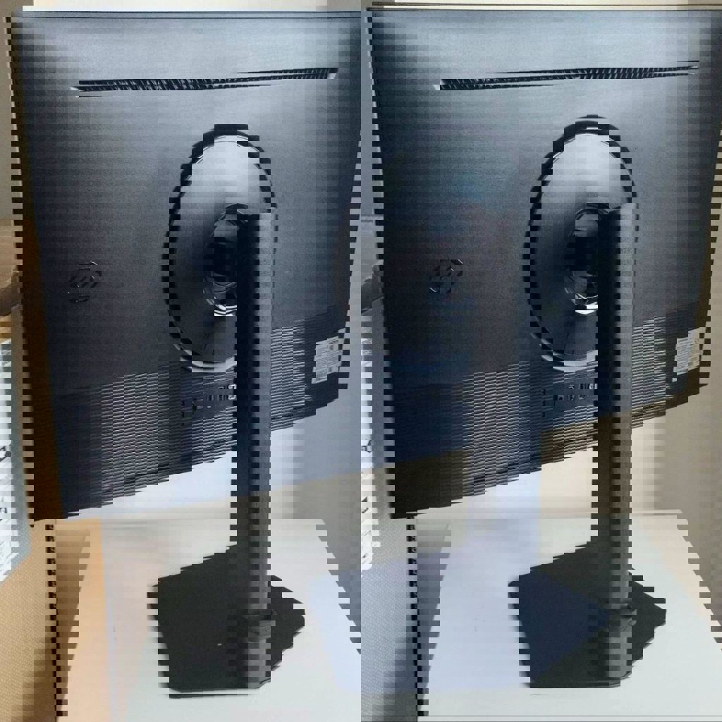 Монитор Samsung Odyssey G5 G50D