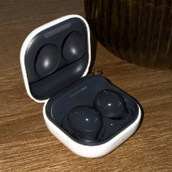 Samsung Galaxy Buds 2 - фото 2