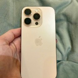 Apple iPhone 16 Pro - фото 3