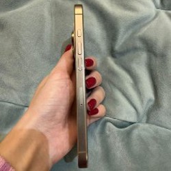 Apple iPhone 16 Pro - фото 5