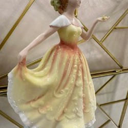 Коллекционная фарфоровая статуэтка “Deborah” - фото 5