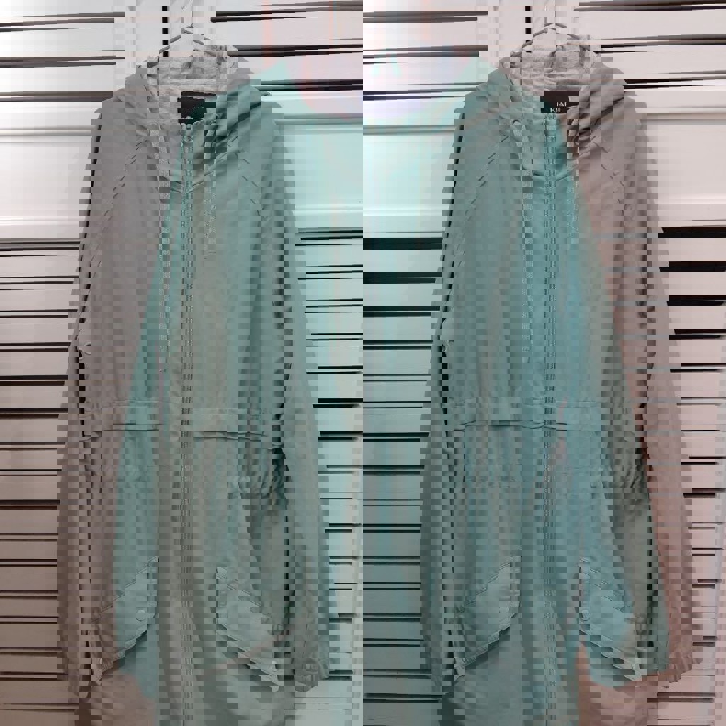 Плащик женский