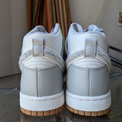 Кроссовки Nike Dunk Hi Retro University - фото 4