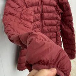 Курточка бордового цвета - фото 2