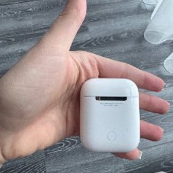 Наушники в сером кейсе - фото 6