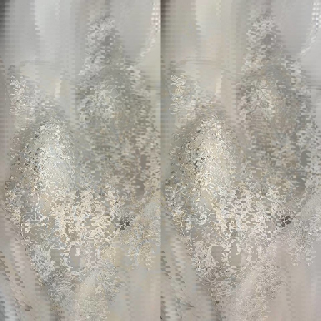 Длинное белое платье