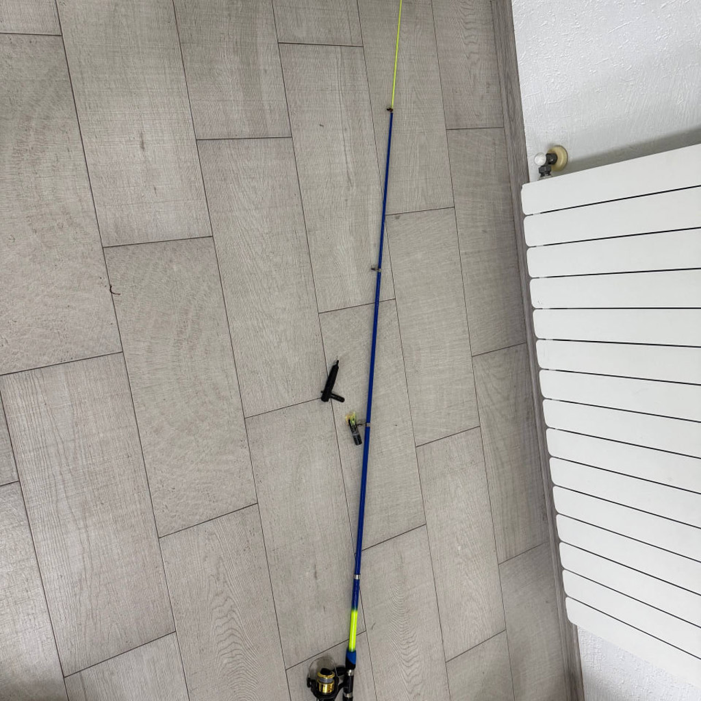 Спиннинг с катушкой