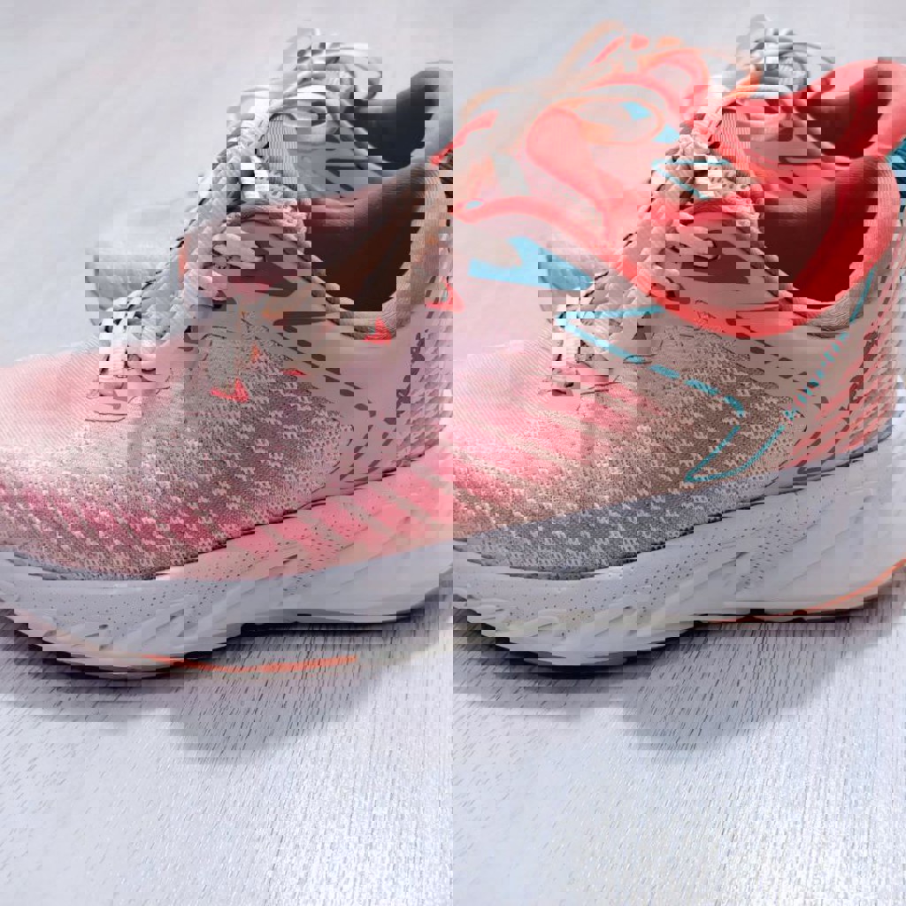 Кроссовки женские Kinetix