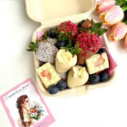 Клубника в бельгийском шоколаде - фото 1