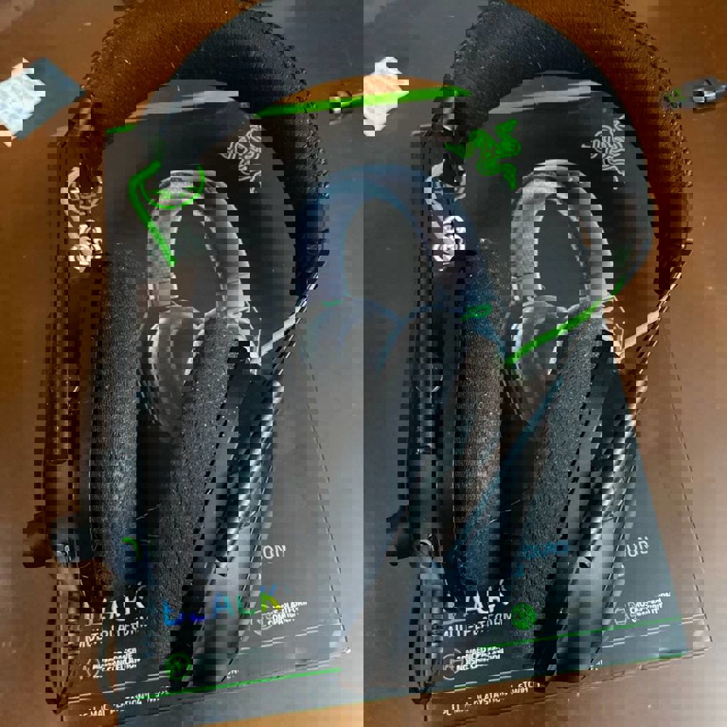 Наушники Razer Blackshark v2