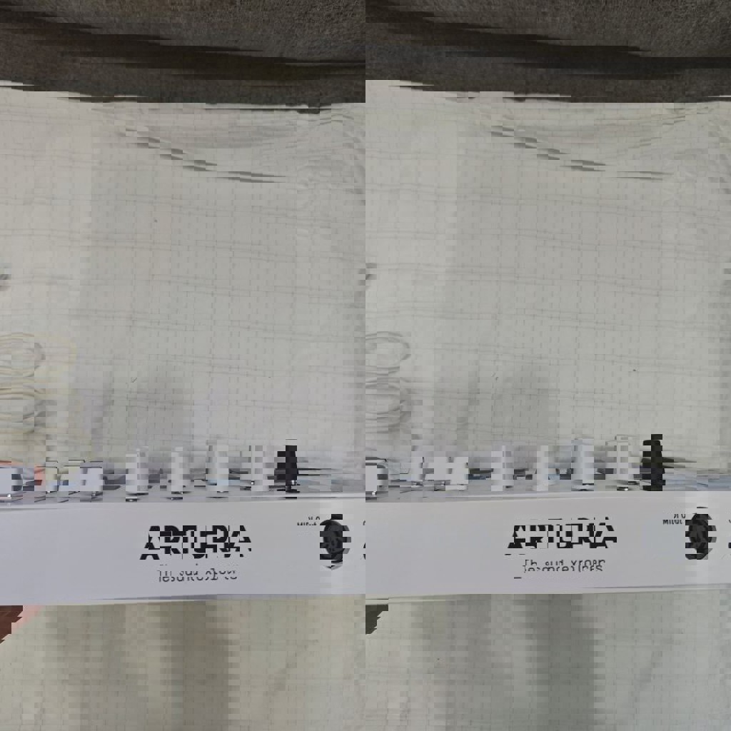 Мини клавиатура музыкальная Arturia Minilab3