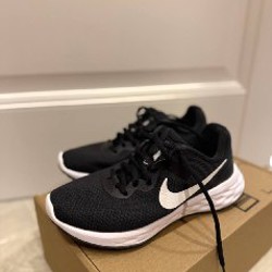 Кроссовки Nike - фото 2