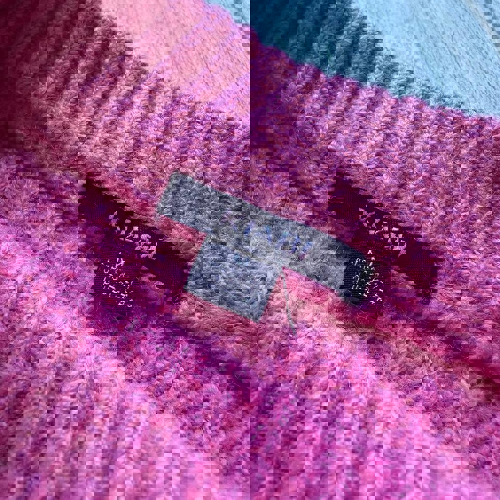 Зеленый свитер