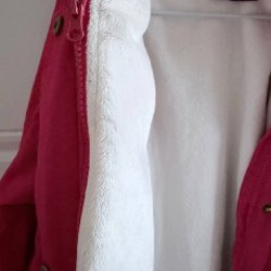 Красная куртка (плащ) - фото 3