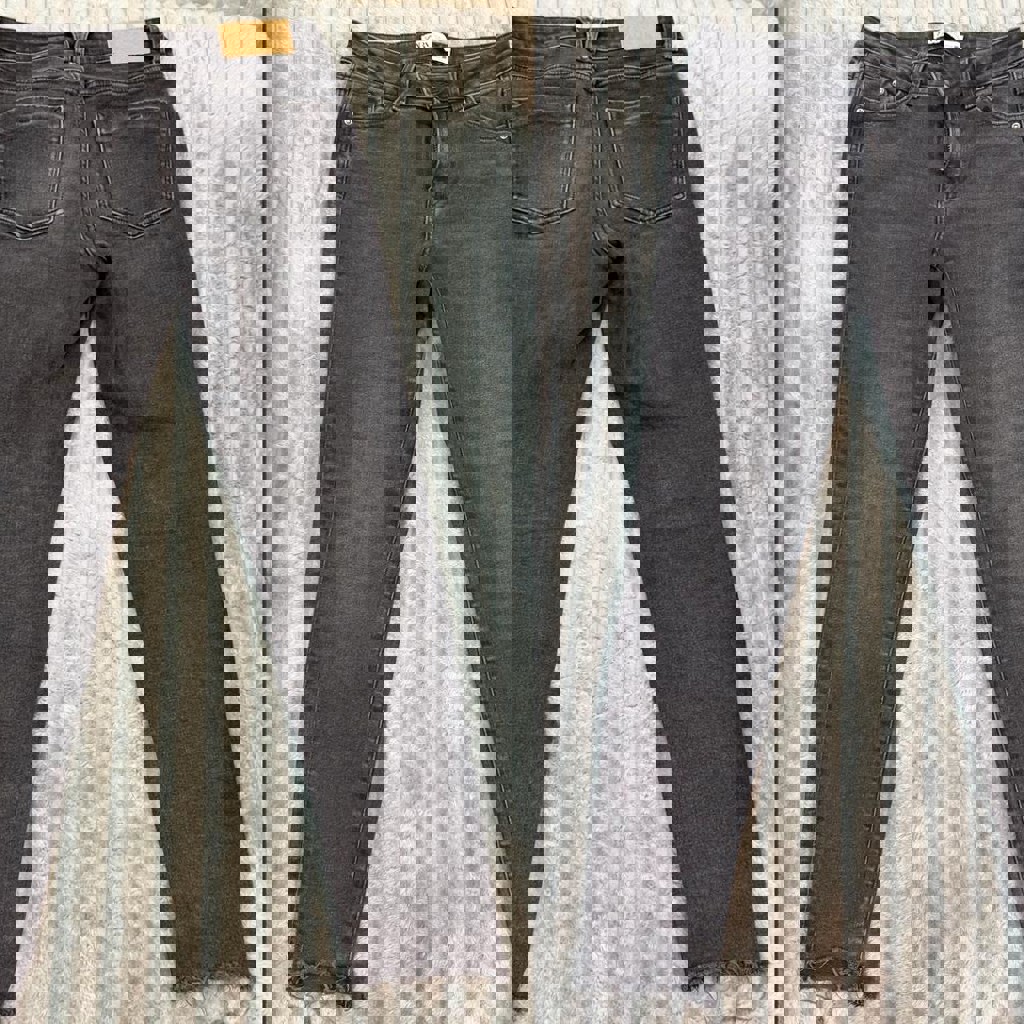 Джинсы черные Zara