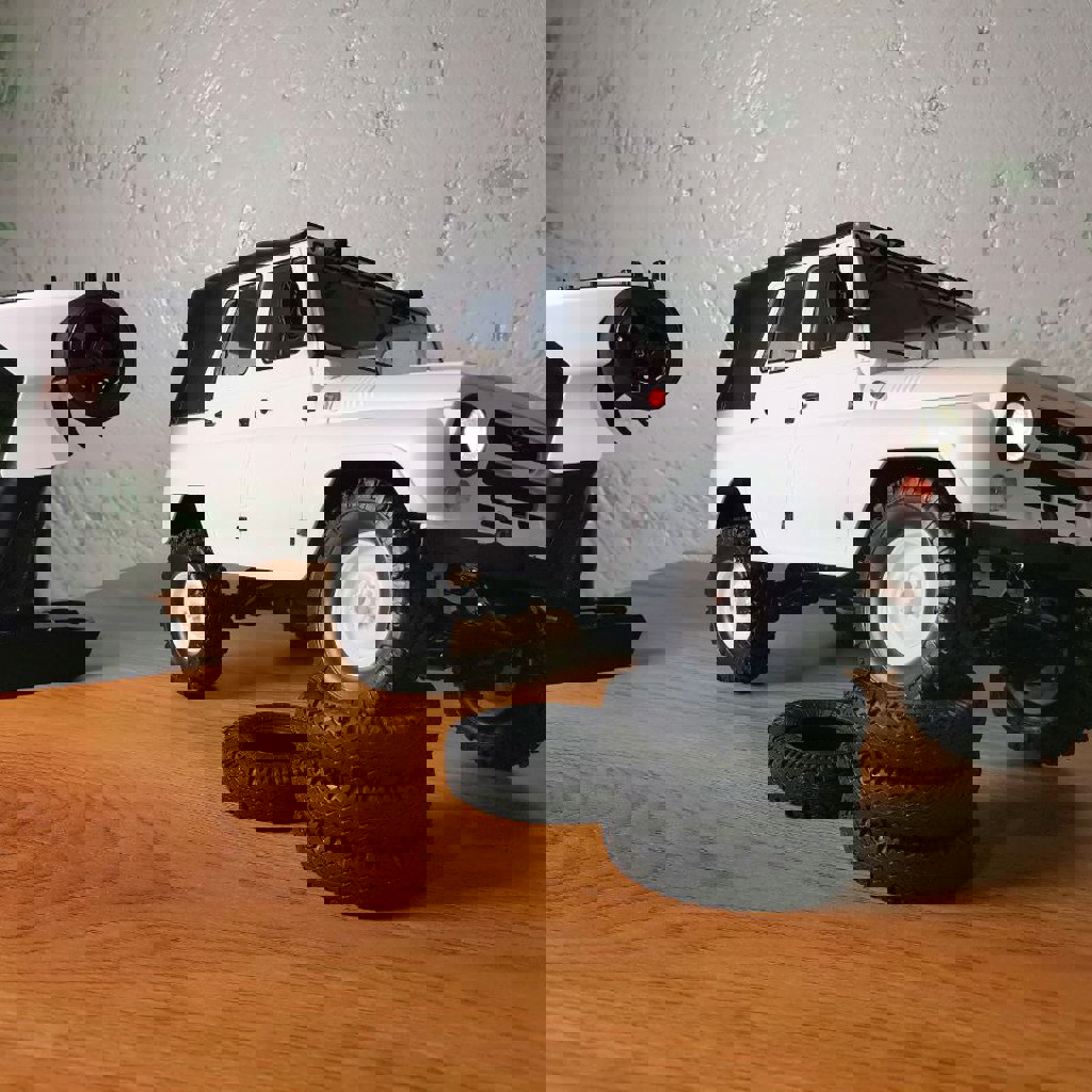 Радиоуправляемая модель WPL C94 'УАЗ 469'