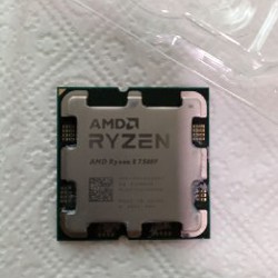 Процессор AMD Ryzen 5 7500F - фото 1