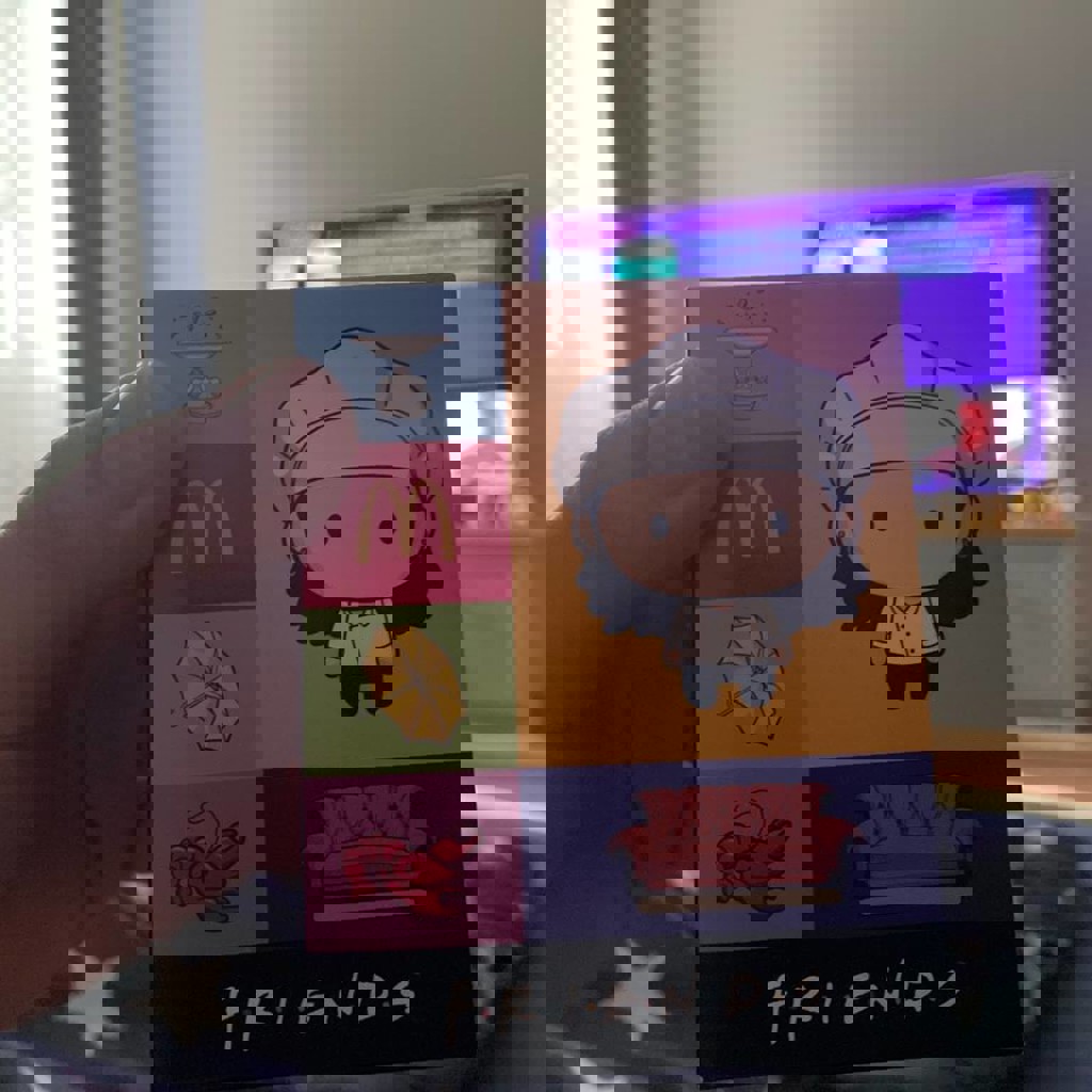 Фигурка Моники