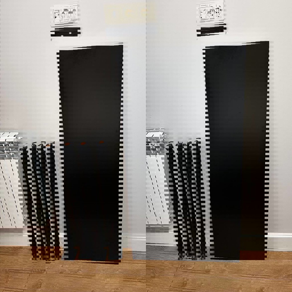 Стол черный