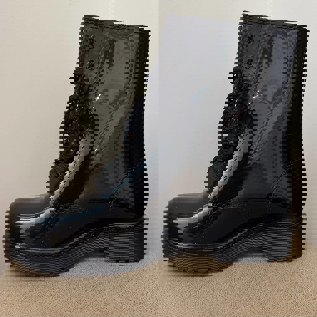 Резиновые сапоги