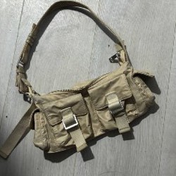 Сумка черная через плечо - фото 8