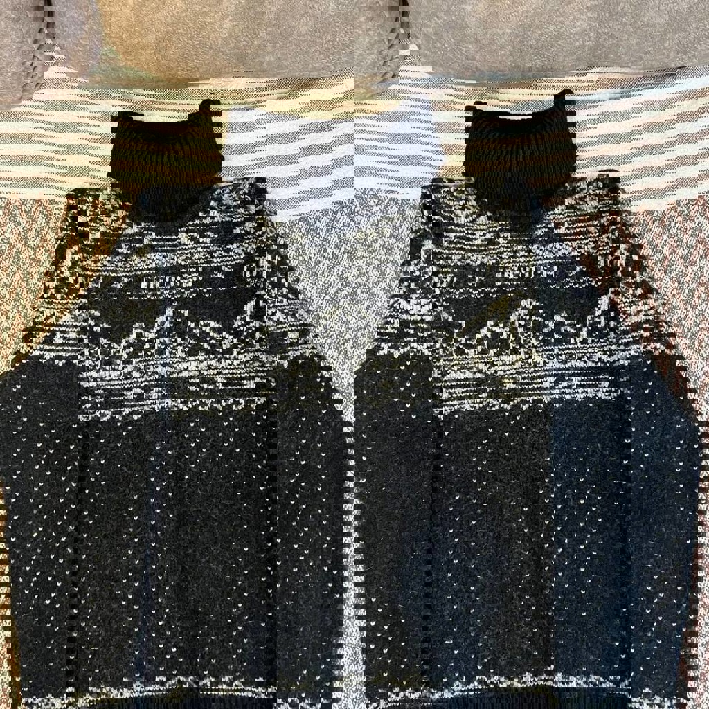 Свитер Medooza