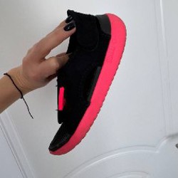 Кроссовки - фото 2