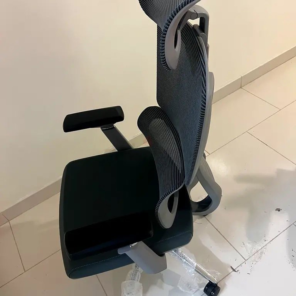 Компьютерное кресло