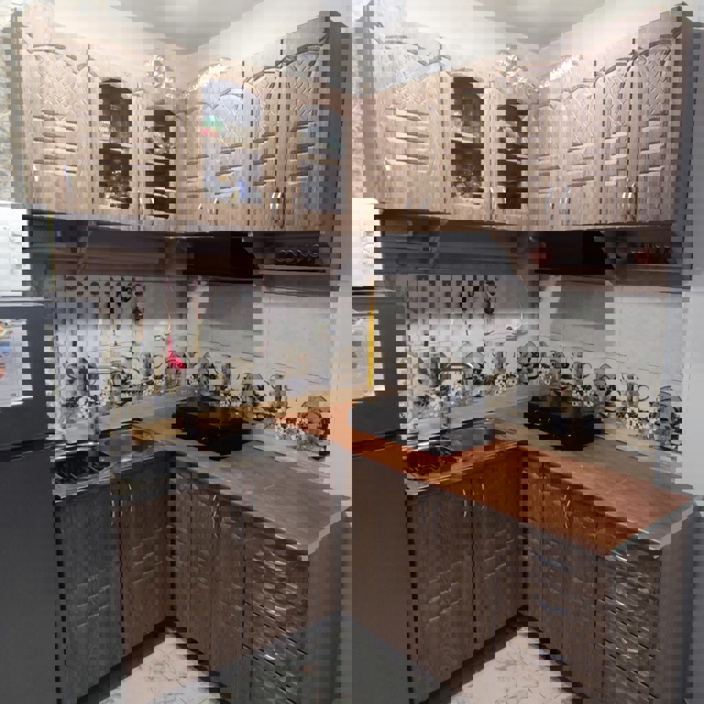 Кухня с вытяжкой