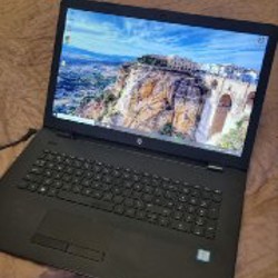 Ноутбук HP 17 - фото 1