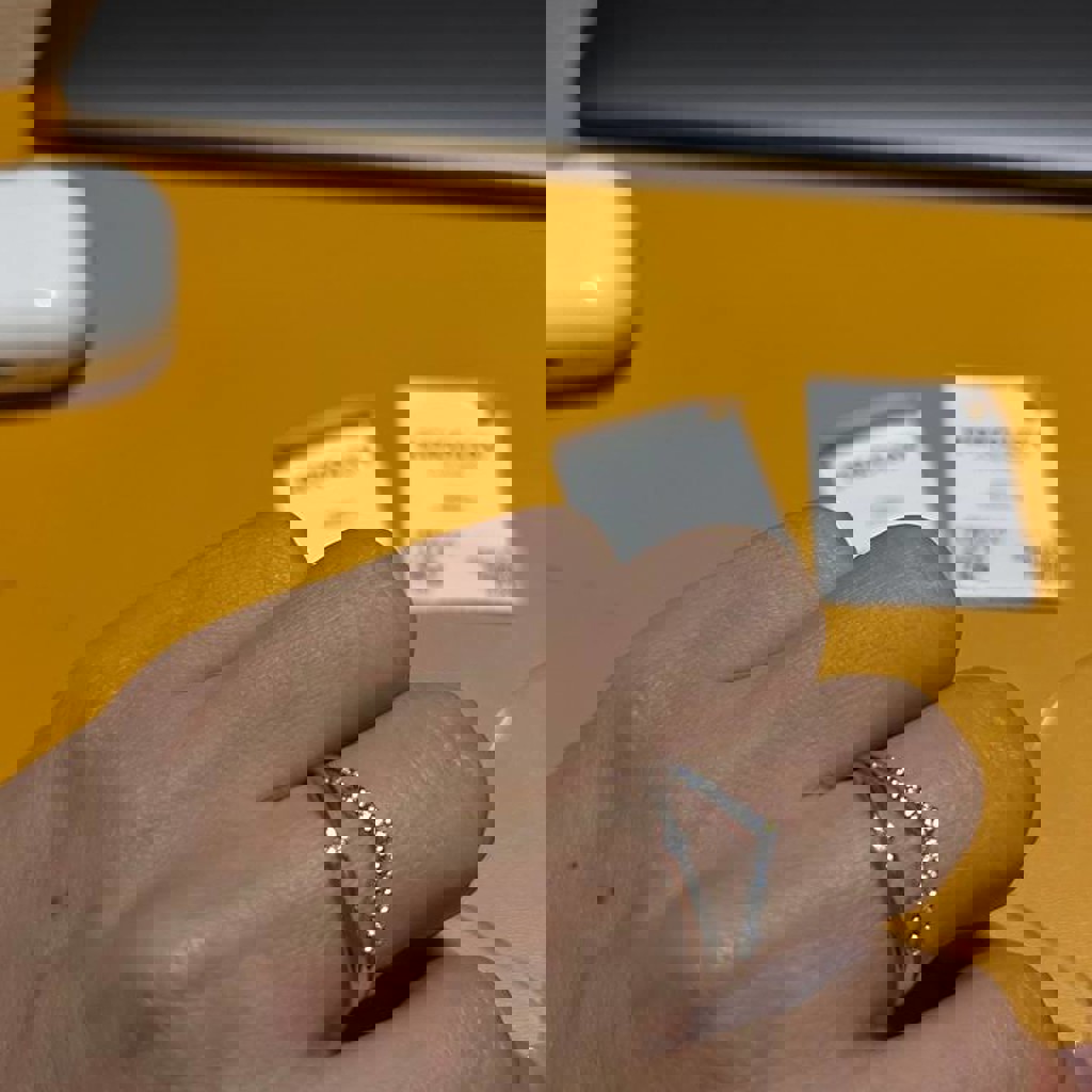 Кольцо серебряное с фианитами