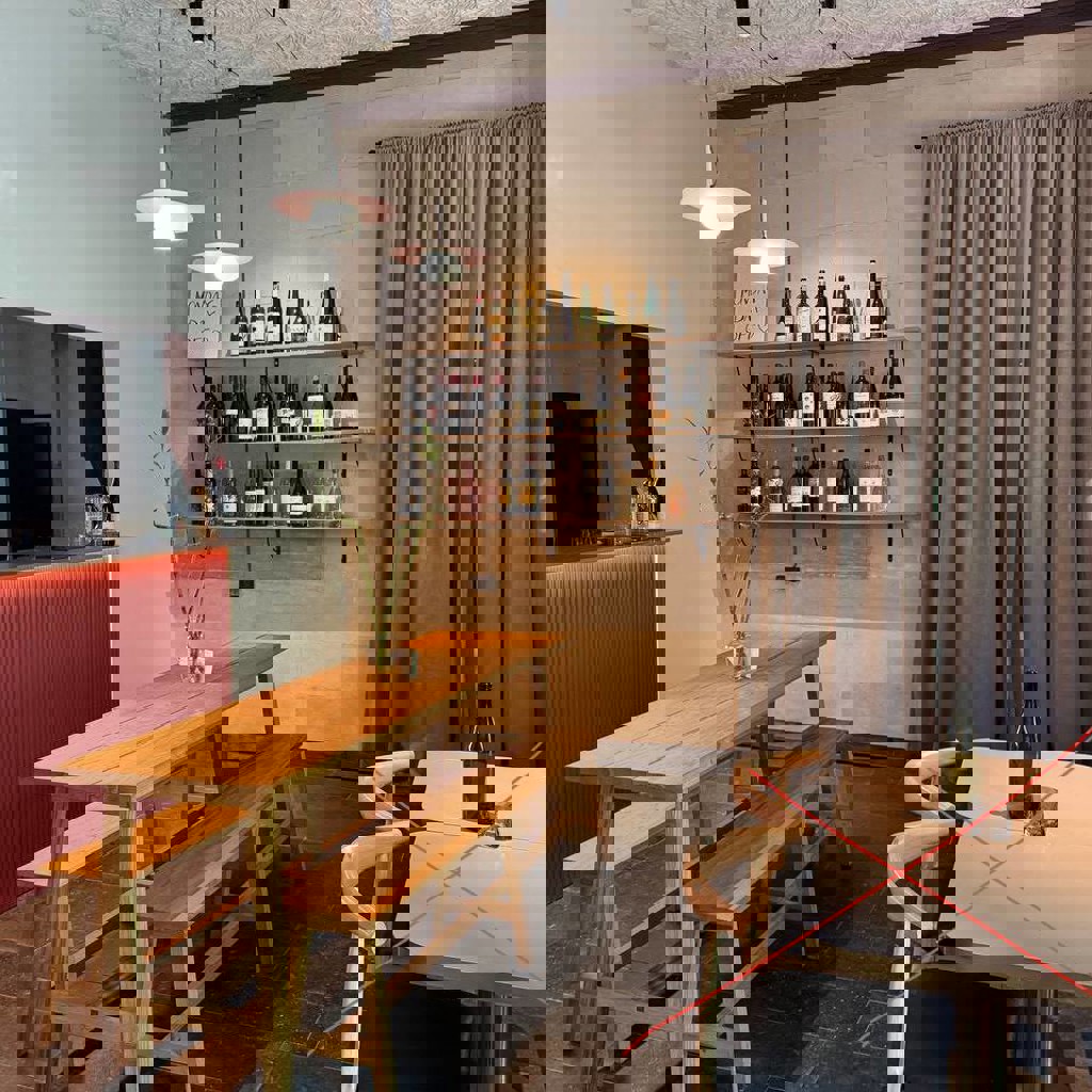 Стол и скамейки