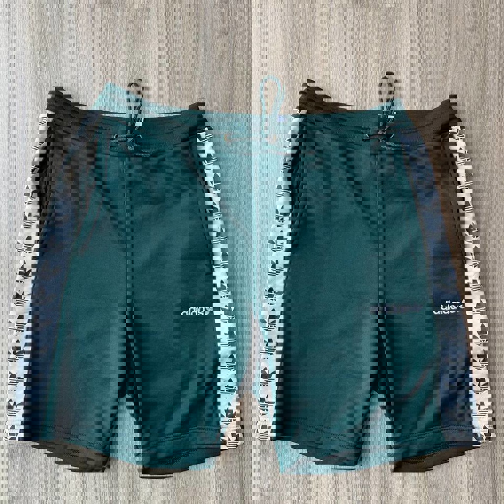 Шорты Adidas