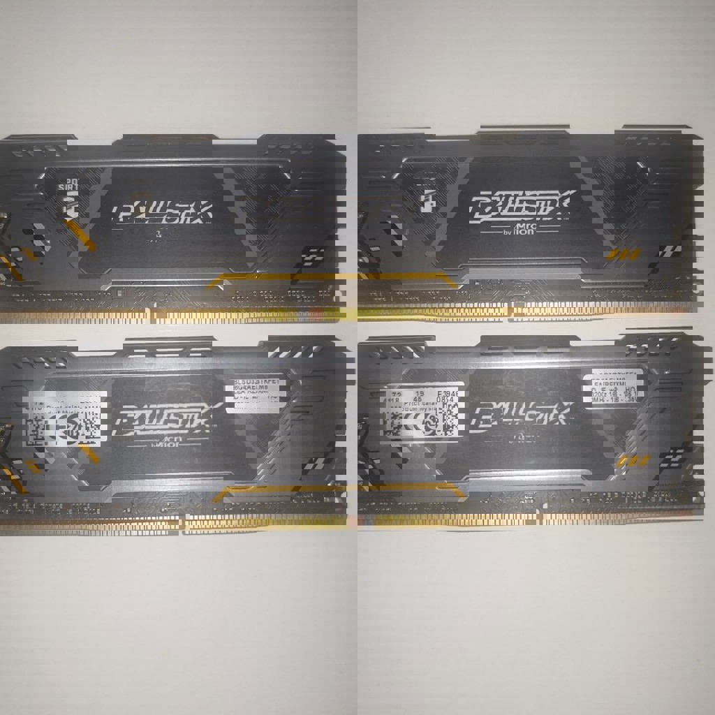 Кроссовки чёрные 46 размера