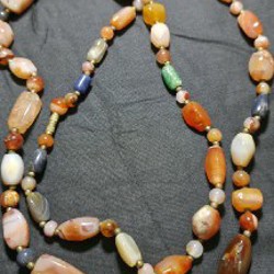 Бусы из натуральных камней - фото 9