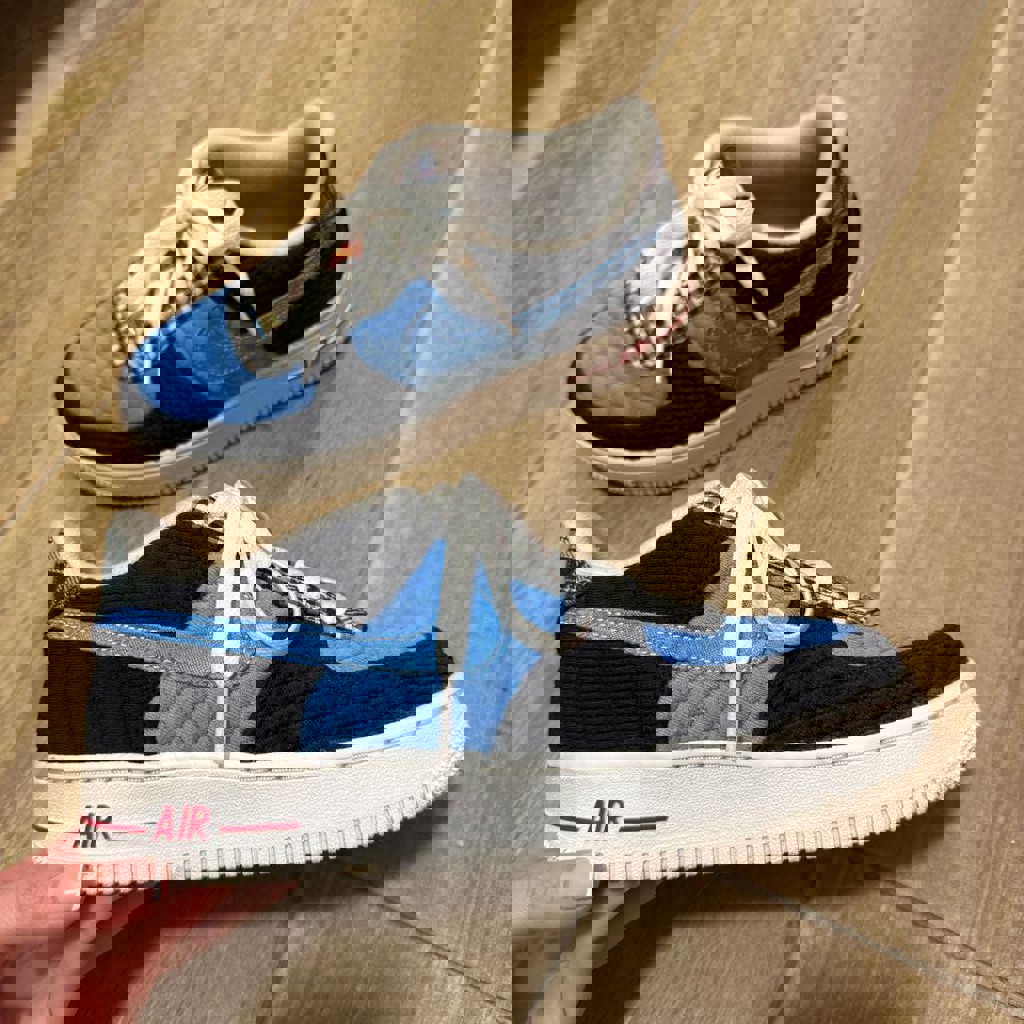 Лимитированные кроссовки