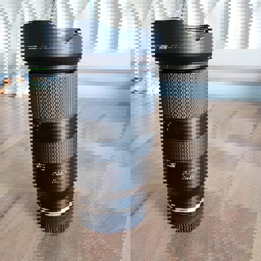 Объектив Tamron 28-75mm f2.8 di III