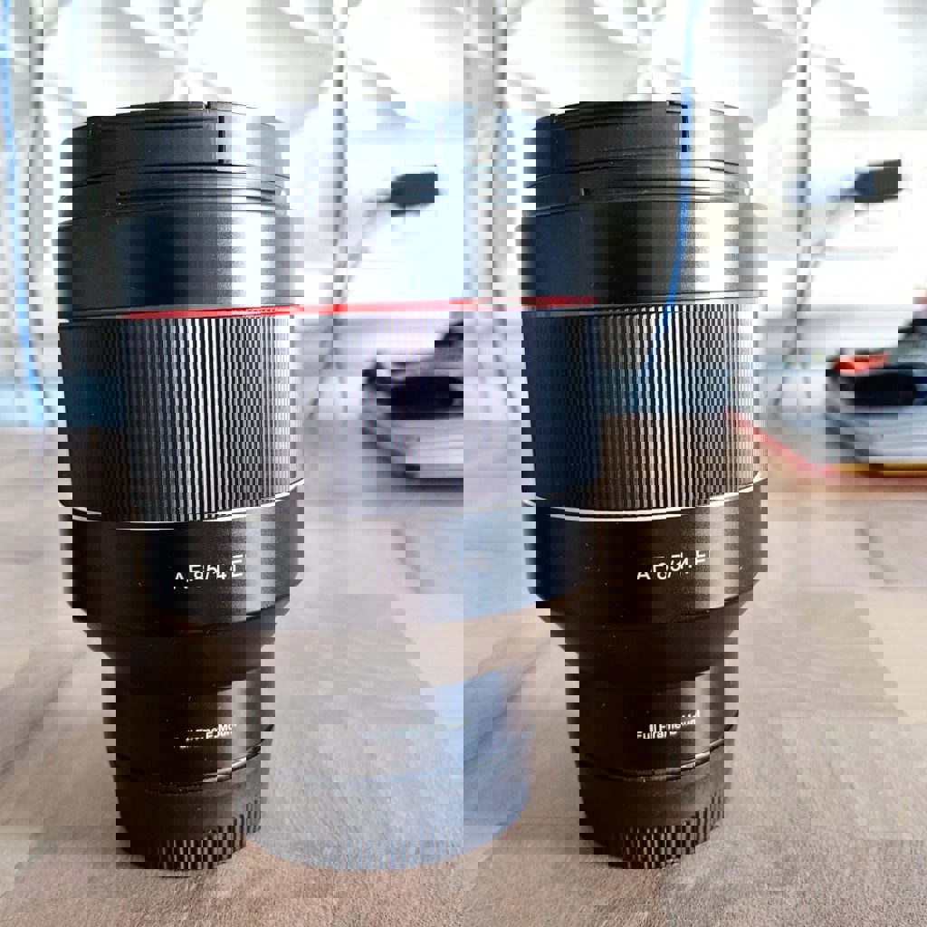 Объектив Samyang 85mm F1.4