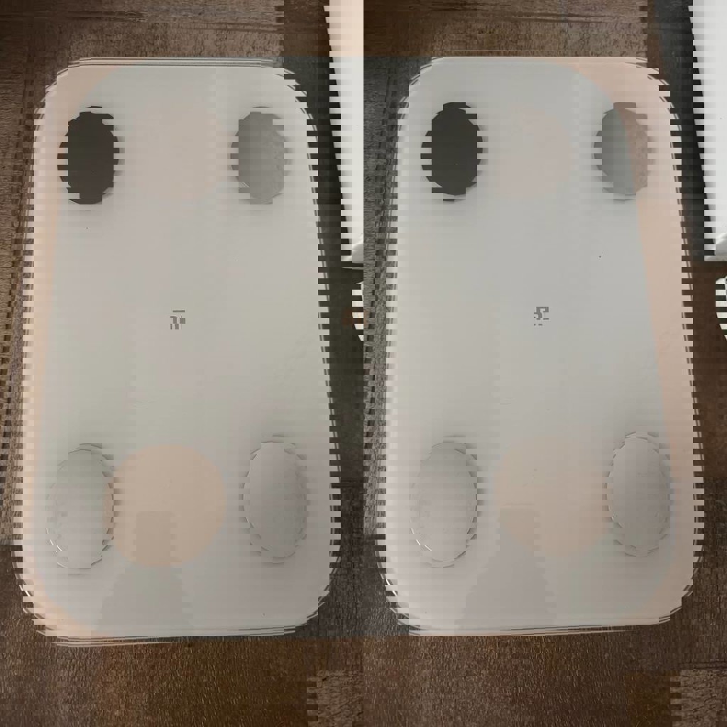 Напольные весы Xiaomi Mi Body