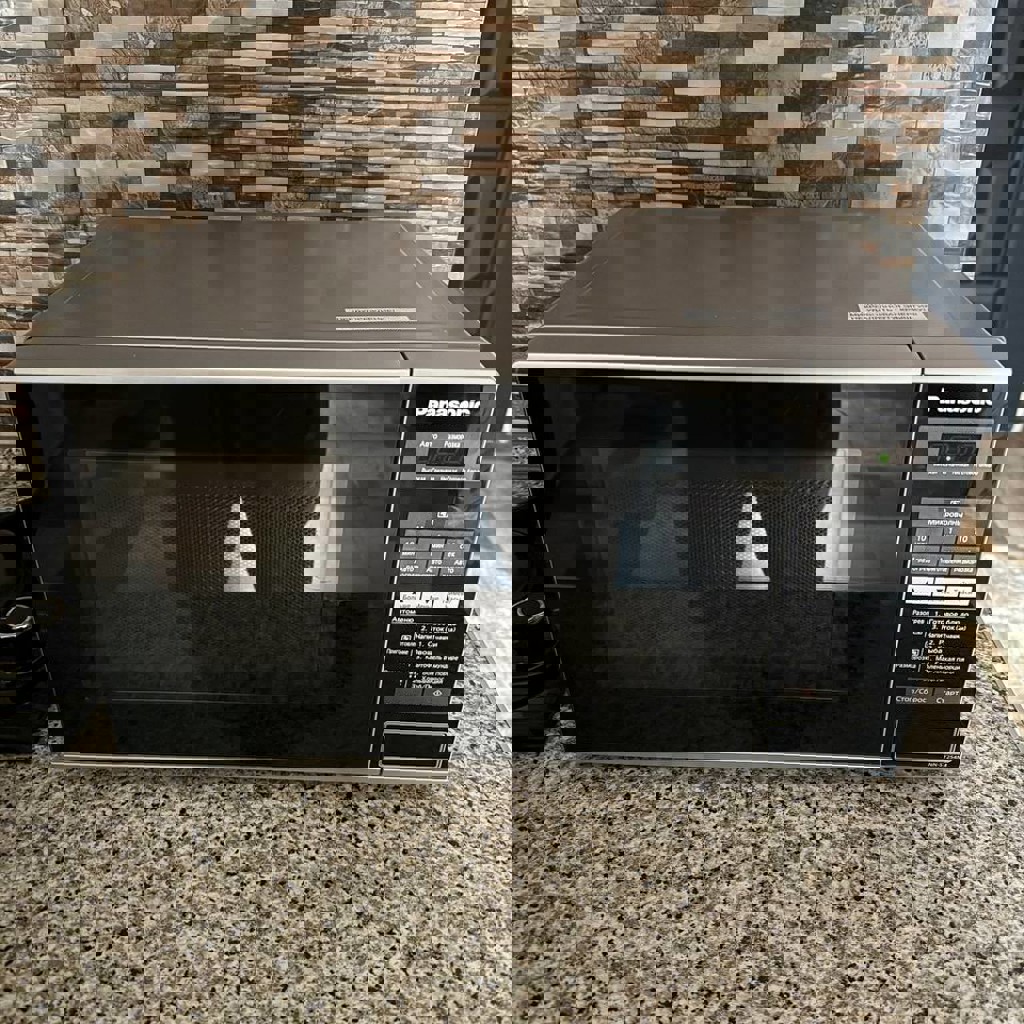 Микроволновка Panasonic