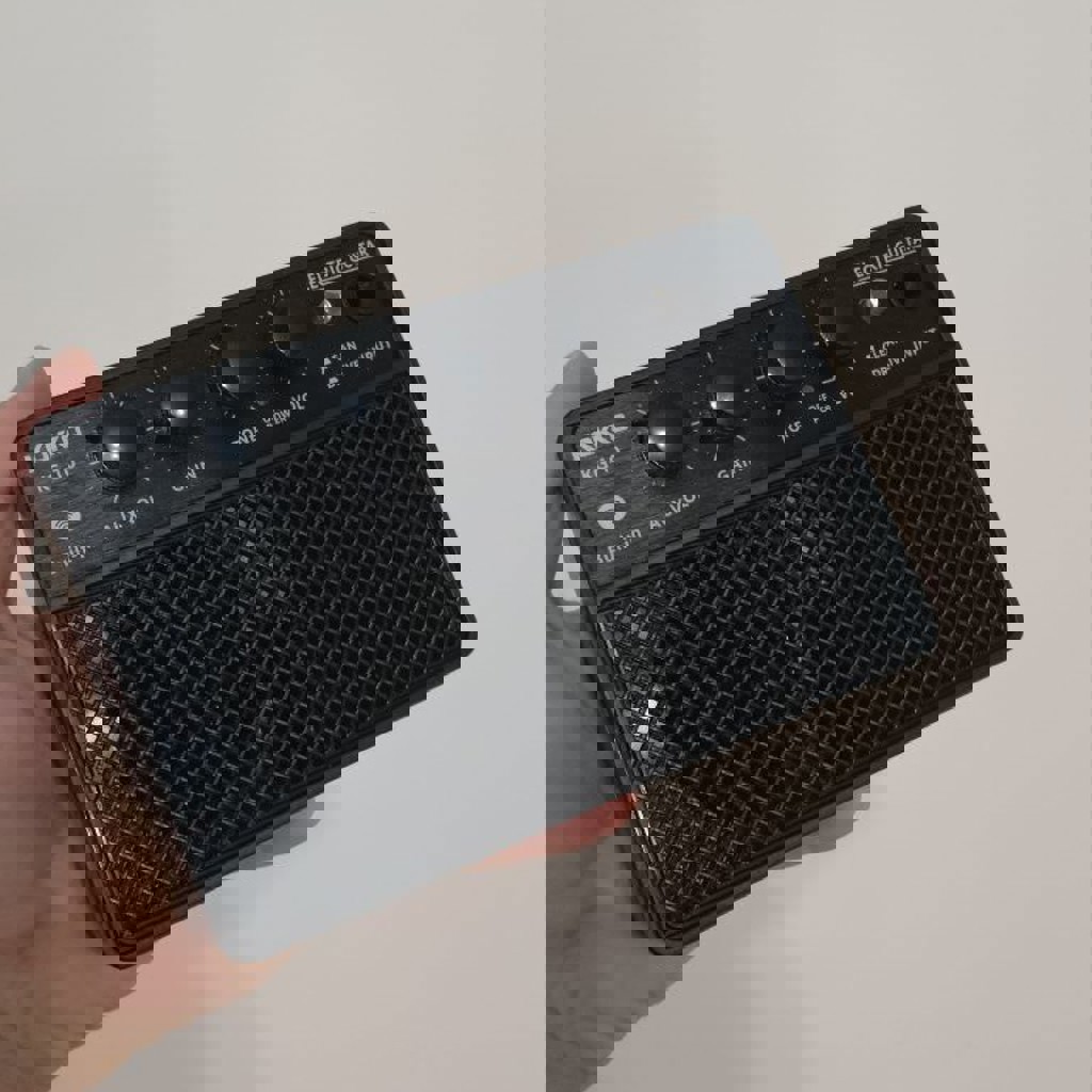 Мини комбоусилитель KG10