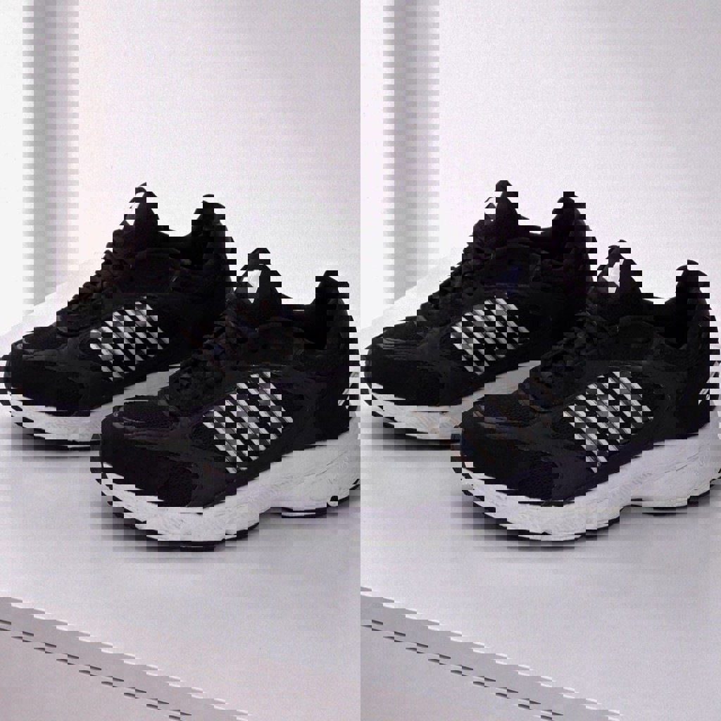 Кроссовки мужские adidas