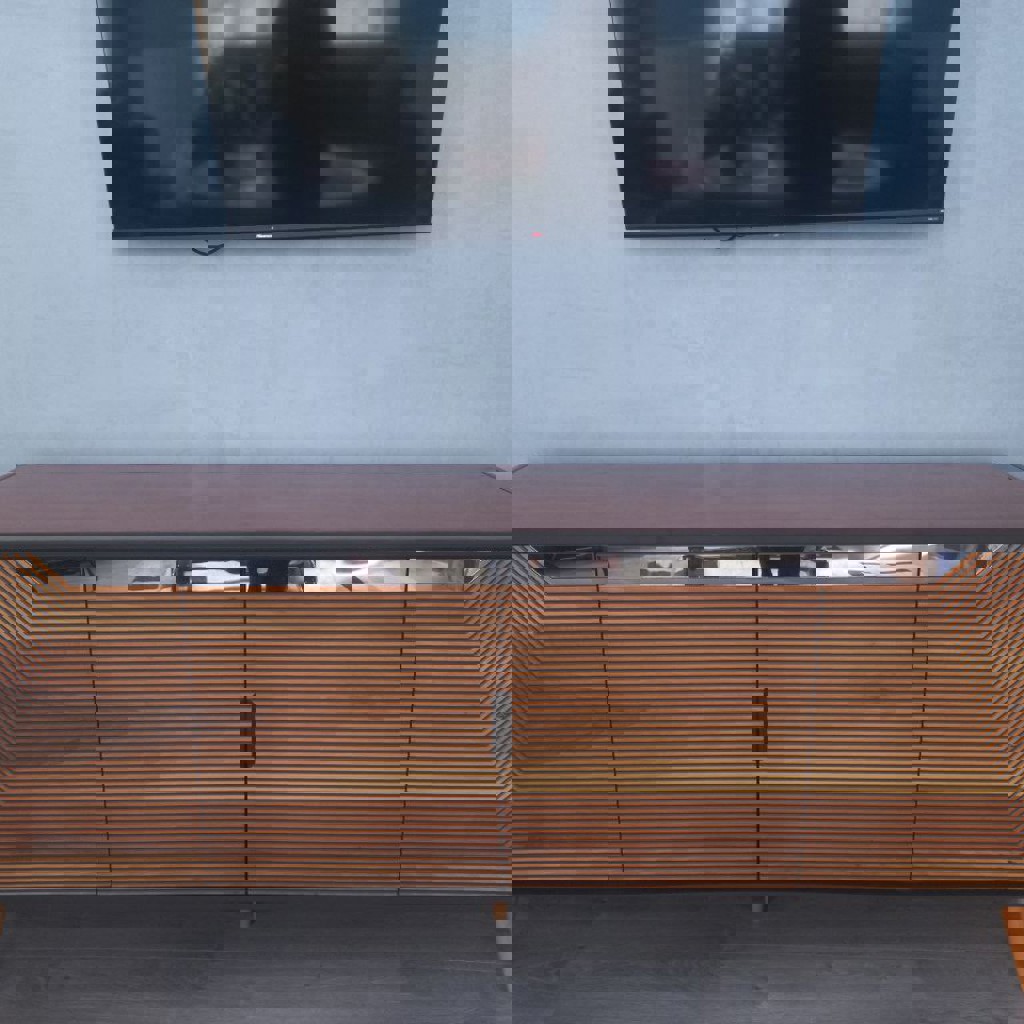 Тумба под телевизор