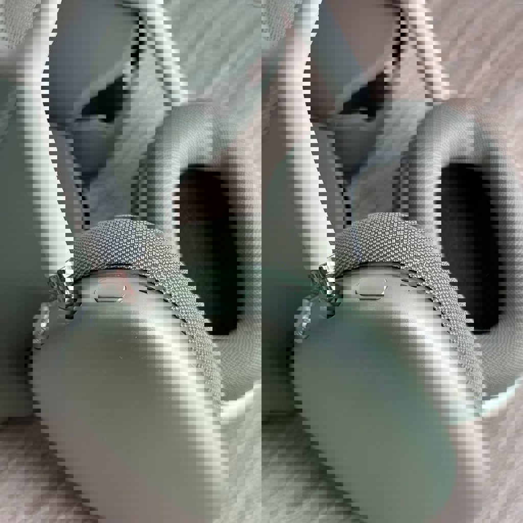 Airpods Max первого поколения