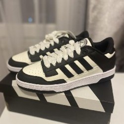 Кроссовки Billy Footwear - фото 1